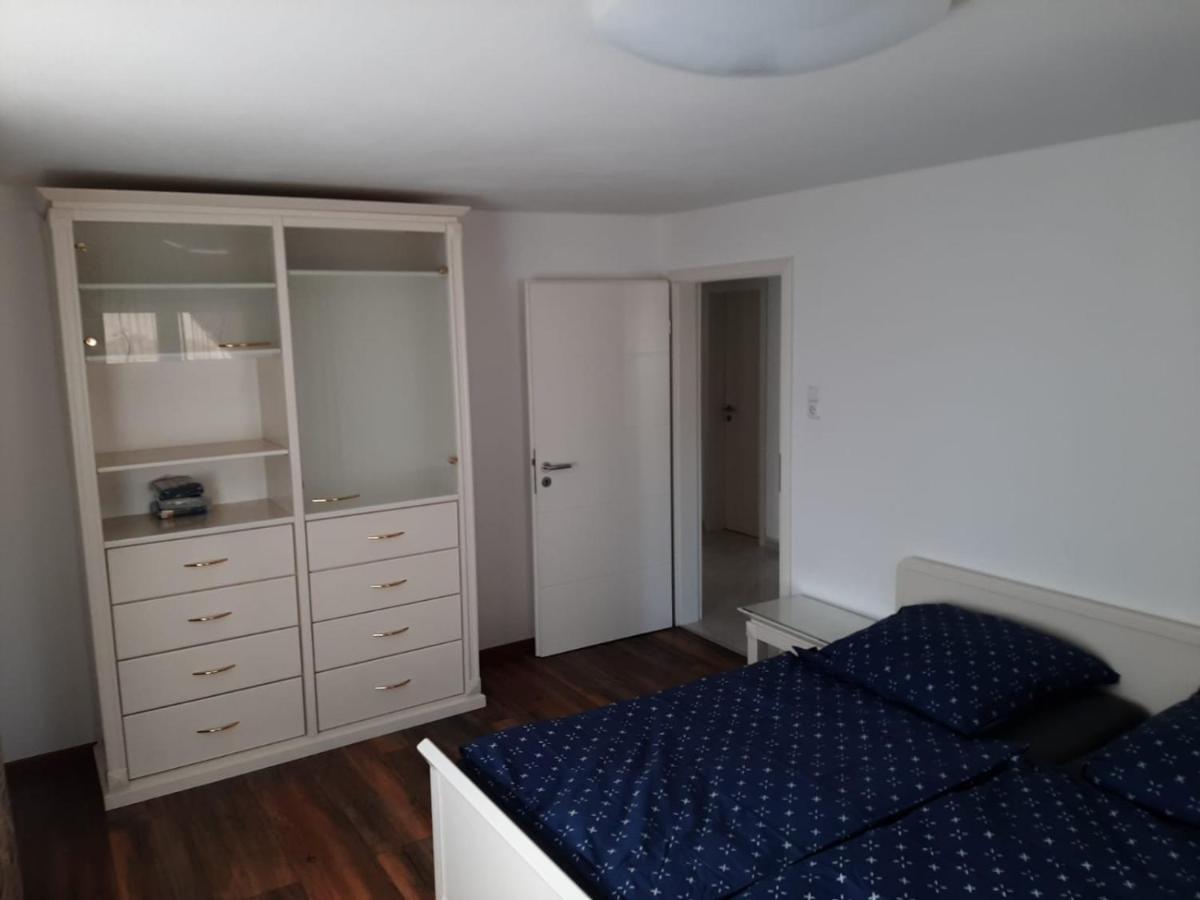 Leon Apartment เทตต์นัง ภายนอก รูปภาพ
